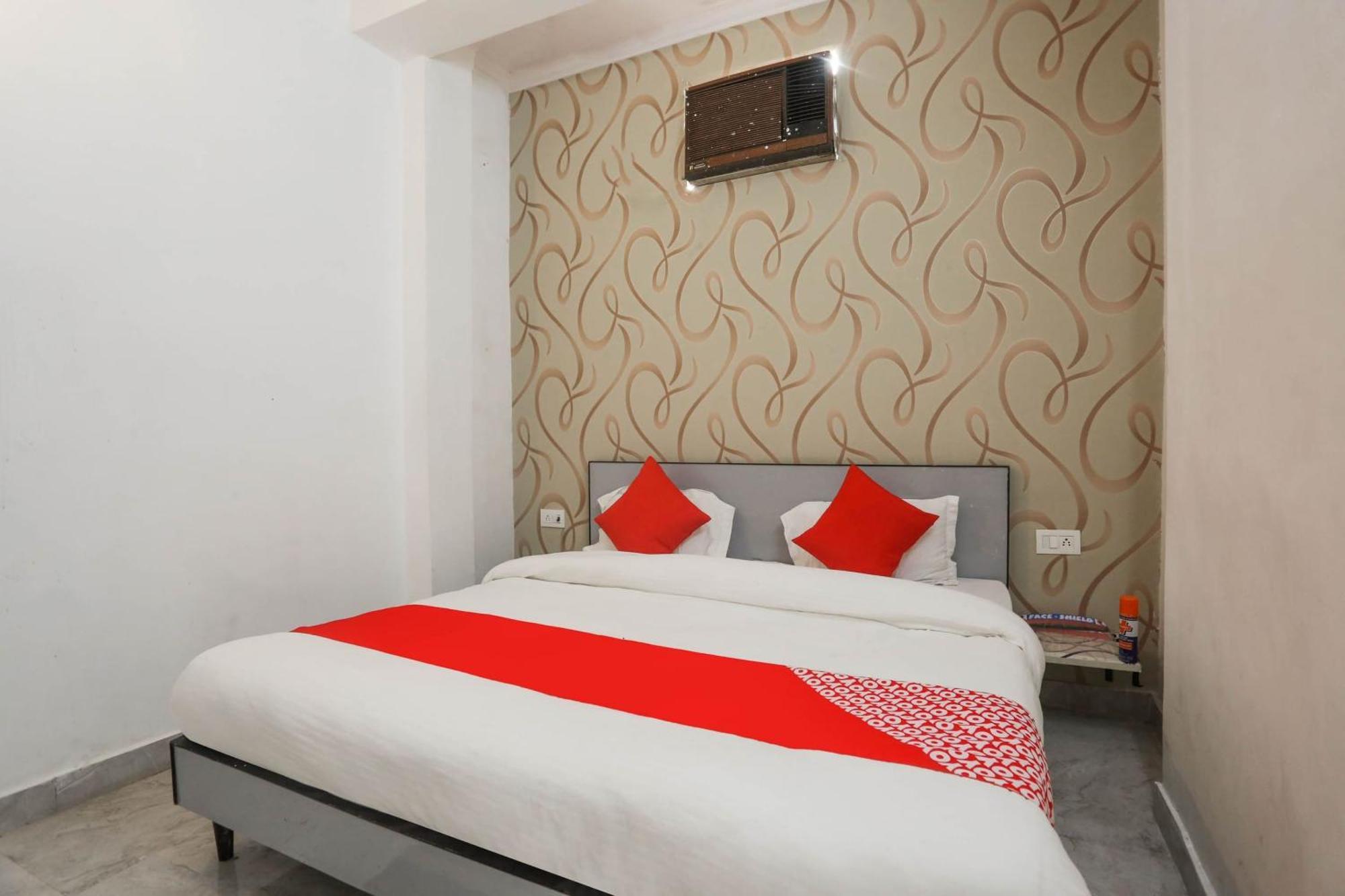 Hotel O Dream Town نيودلهي المظهر الخارجي الصورة