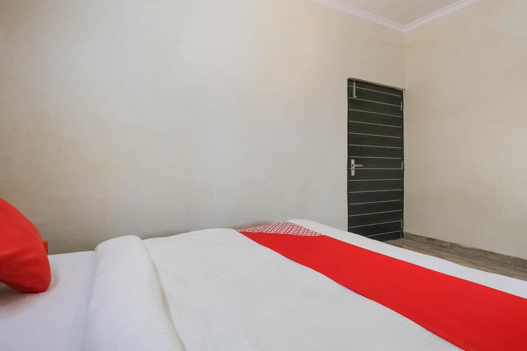 Hotel O Dream Town نيودلهي المظهر الخارجي الصورة